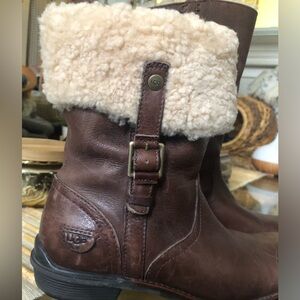 UGG Chestnut Leather Boots with Shearling